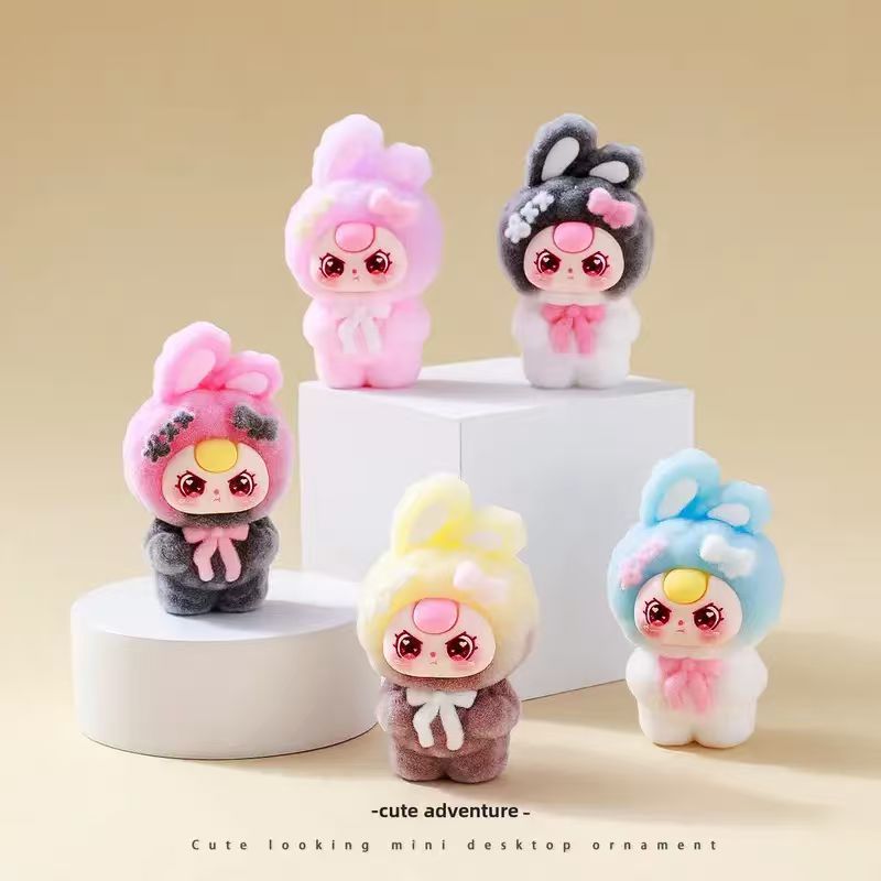 Hot Genuine Mini Figures Deskt - Car Accessories Oman ulasan dan harga